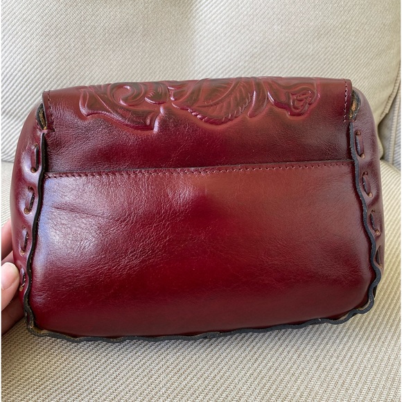 Patricia Nash Tooled Rose Lucia Leather Crossbody Oxblood - Picture 4 of 11